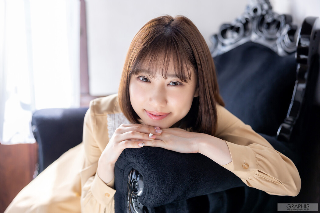 Yuuri Adachi 安達夕莉, [Graphis] Gals 「Full Of Energy!」 Vol.02