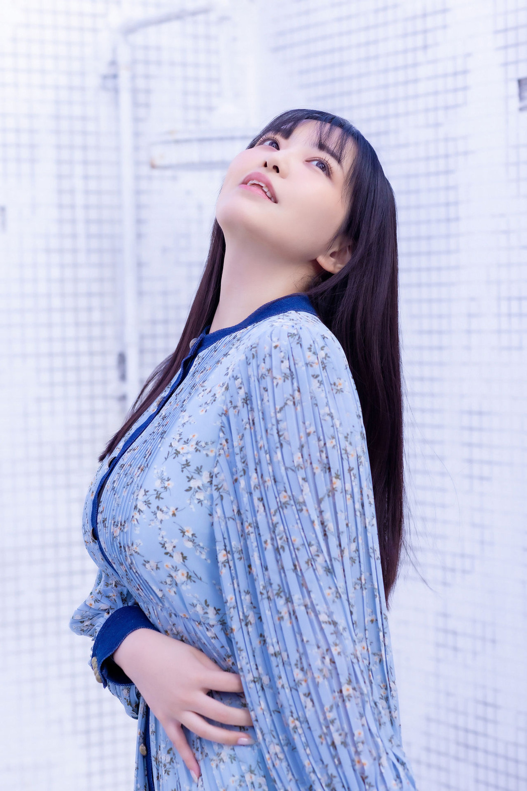 Momona Koibuchi 恋渕ももな, FRIDAYデジタル写真集 「とろけるたわわ&ももいろの」 Set.03