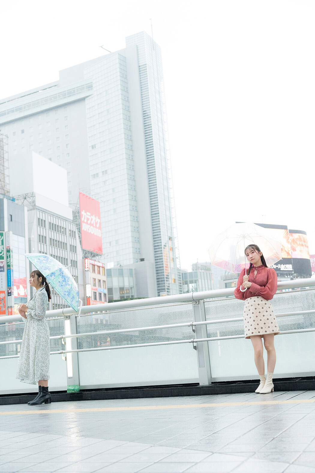 Akane Yoshizawa 吉沢朱音, FLASHデジタル写真集 「TRIANGLE LOVE-朱音の場合」 Set.02