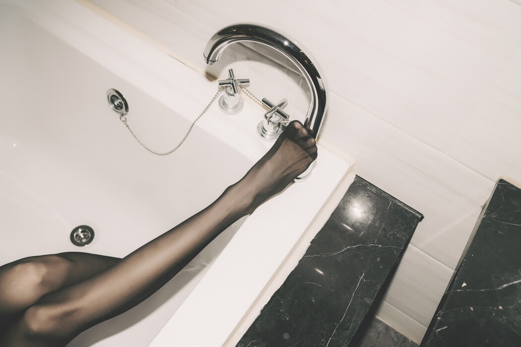 Mona 모나, [Moon Night Snap] New Start Vol.3 – Set.01