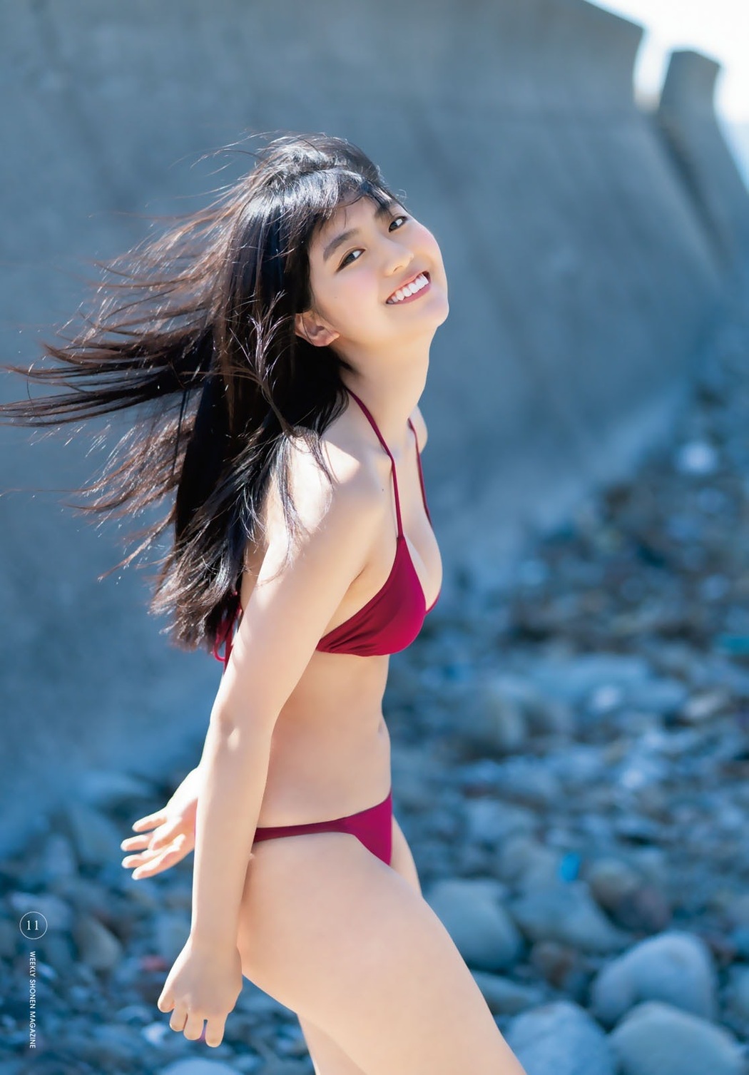 Runa Toyoda 豊田ルナ, Shonen Magazine 2020 No.44 (週刊少年マガジン 2020年44号)