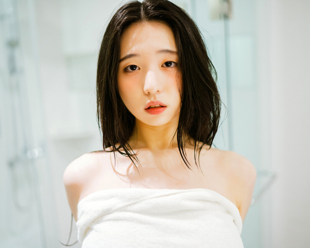 Yeon Woo 연우, [Moon Night Snap] Give Me Yours Vol.1 – Set.02