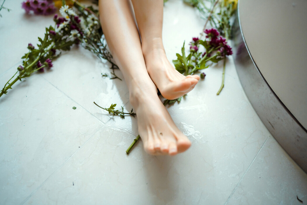 Mona 모나, [Moon Night Snap] Happy Birthday Vol.3