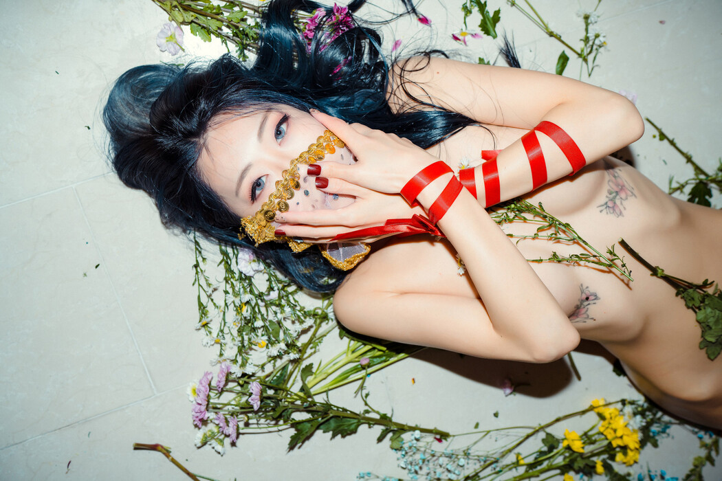 Mona 모나, [Moon Night Snap] Happy Birthday Vol.3