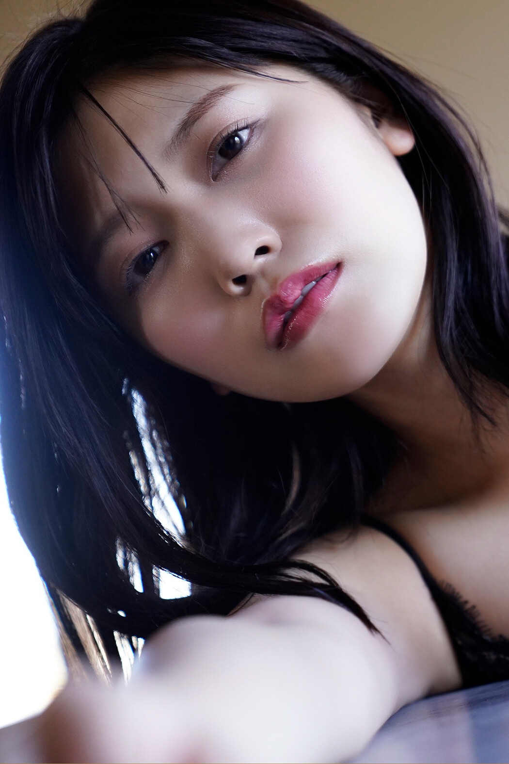 Reona Matsushita 松下玲緒菜, FLASHデジタル写真集 「素肌で、旅立ち」 Set.02