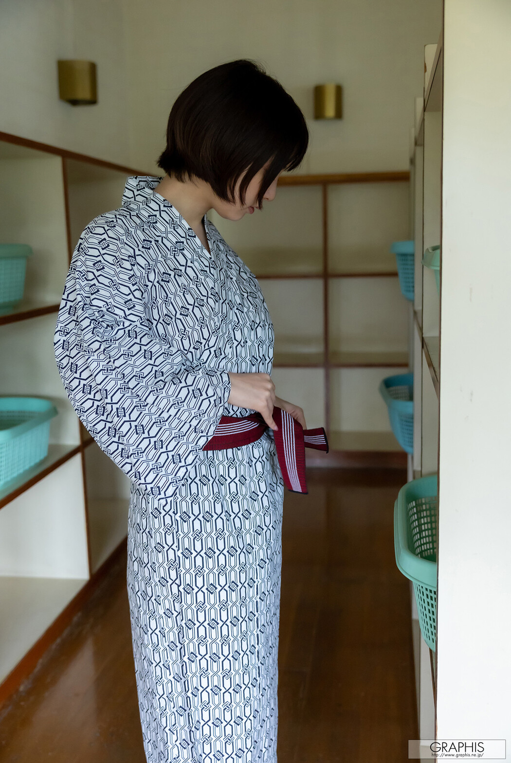 Alice Shinomiya 四宮ありす, [Graphis] First Gravure Vol.05