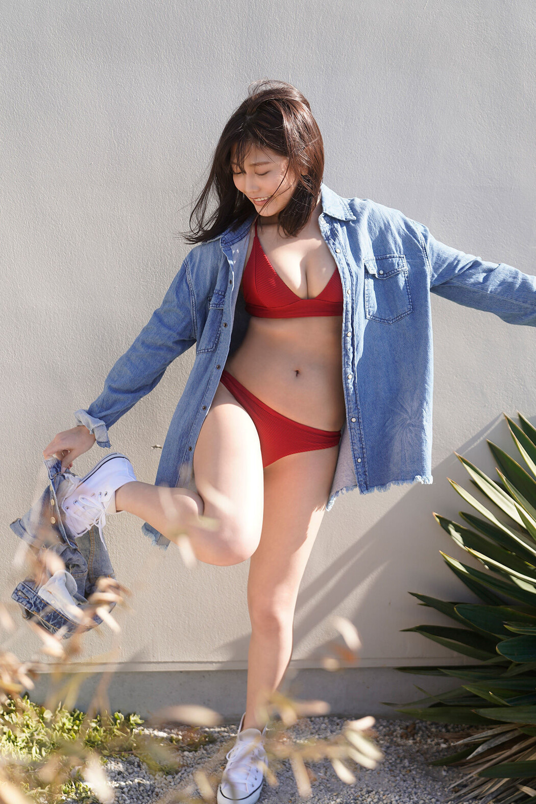 Reona Matsushita 松下玲緒菜, FLASHデジタル写真集 「素肌で、旅立ち」 Set.04