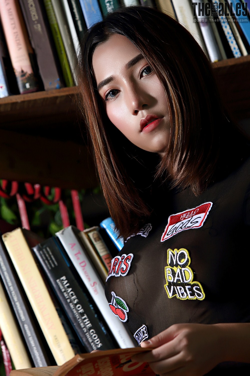 [The Black Alley] VIP Zone Roxana Set.P02