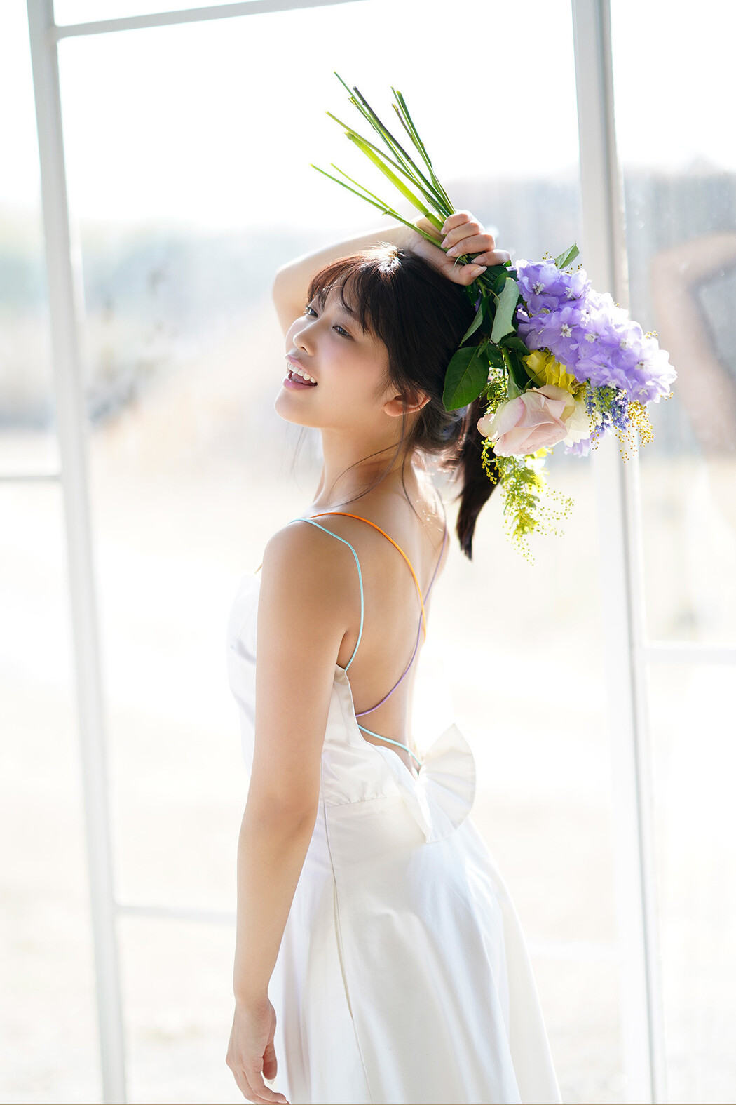 Reona Matsushita 松下玲緒菜, FLASHデジタル写真集 「素肌で、旅立ち」 Set.04