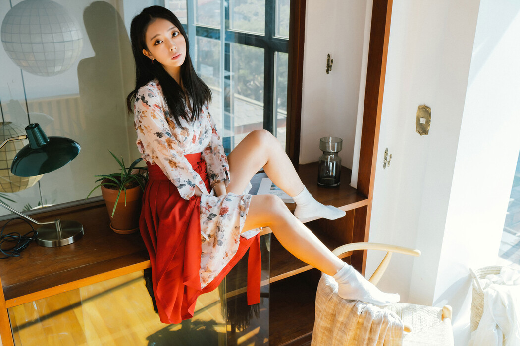 Mona 모나, [Moon Night Snap] Happy New Year Set.01 Cover Photo