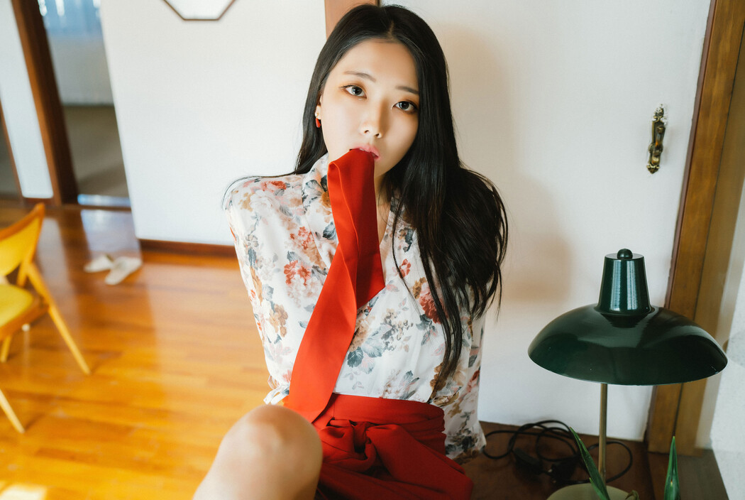 Mona 모나, [Moon Night Snap] Happy New Year Set.01