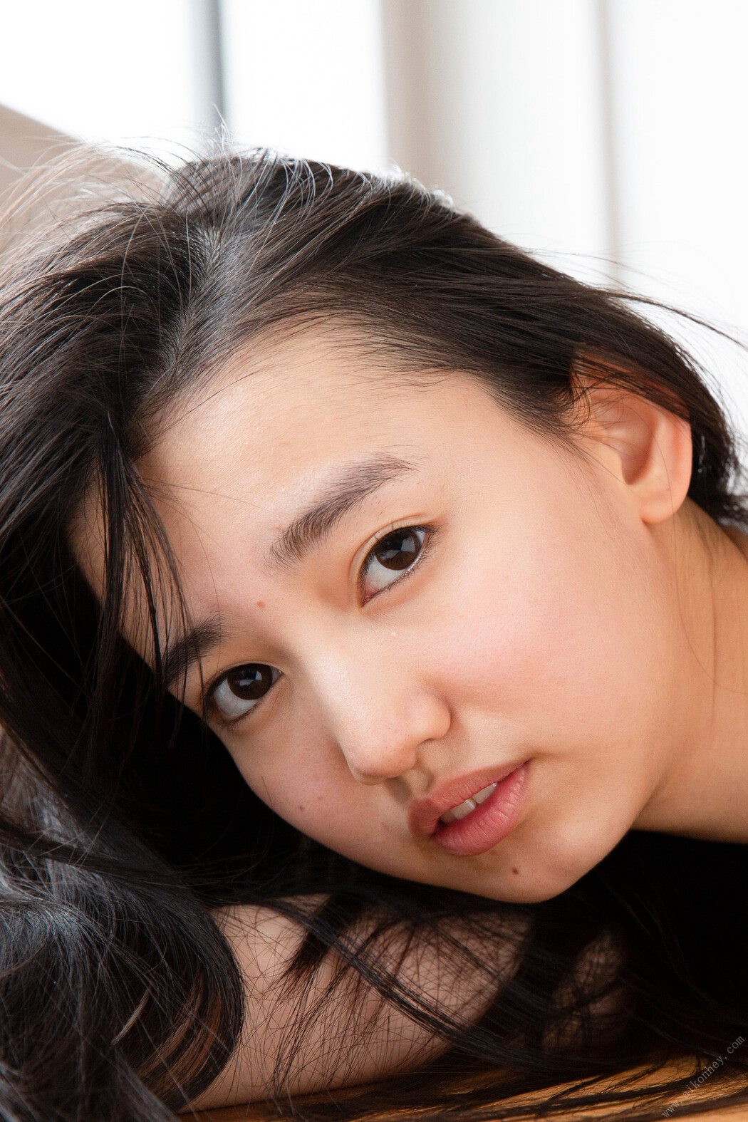 Rena Kuroki 黒木麗奈, FLASHデジタル写真集 「最後の制服」 Set.03