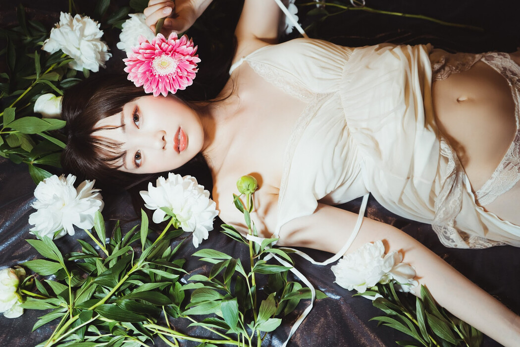 Mio Ishikawa 石川澪, 写真集 #Escape Set.01