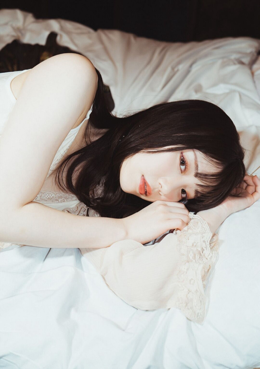 Mio Ishikawa 石川澪, 写真集 #Escape Set.01