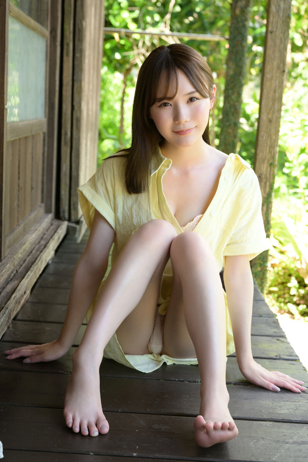 MIRU FRIDAYデジタル写真集 「ミルみるく vol.2 オール未公開100カット超完全版 」 Set.01