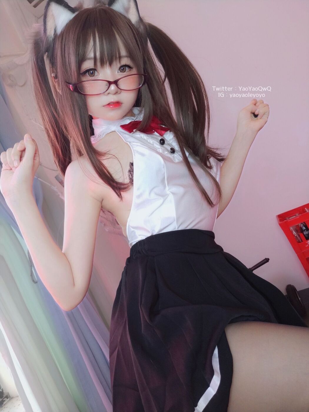 [Net Red COS] Cute Girl Coser Shakes Music Yoyo-Black Tights