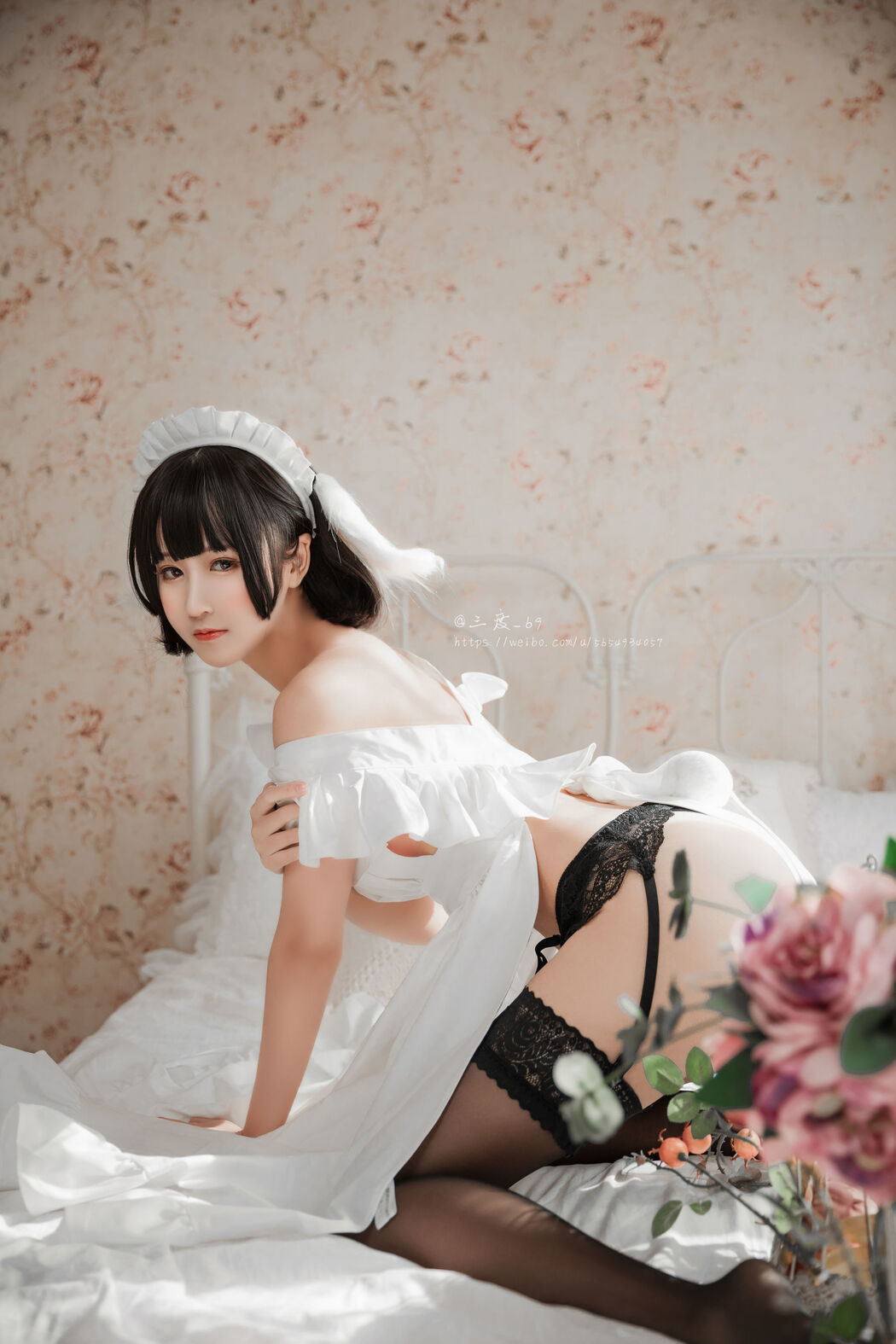 [Coser美女] 三度_69 "Bunny Ear Maid"