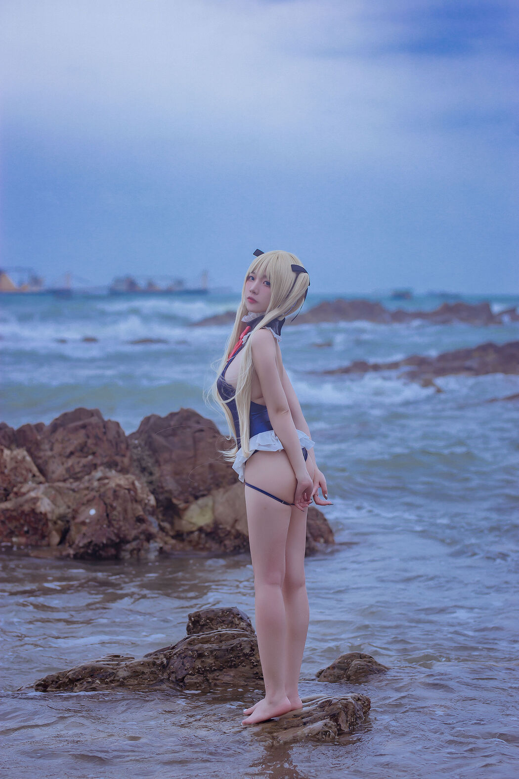 [Net Red COS] Popular Coser Nizuo Nisa-Blue Marie Rose Swimsuit Cover Photo