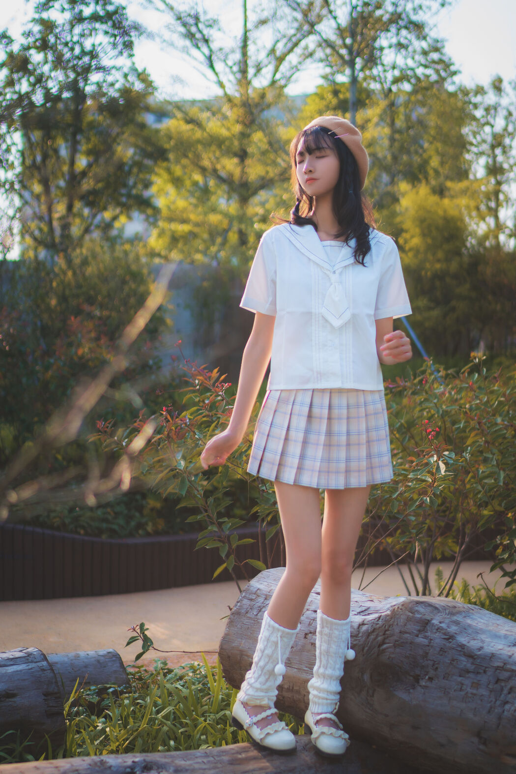 [网红Coser] Watermelon "White Cloud Forest"