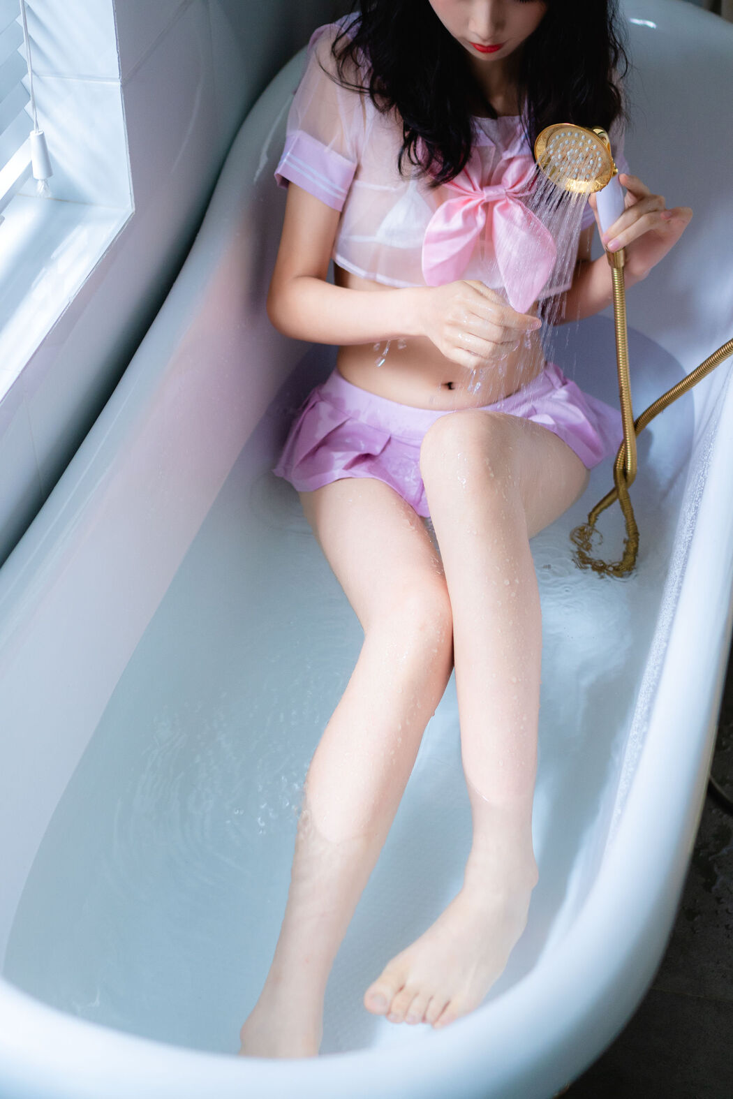 [网红Coser] Watermelon "Private Bathtub"