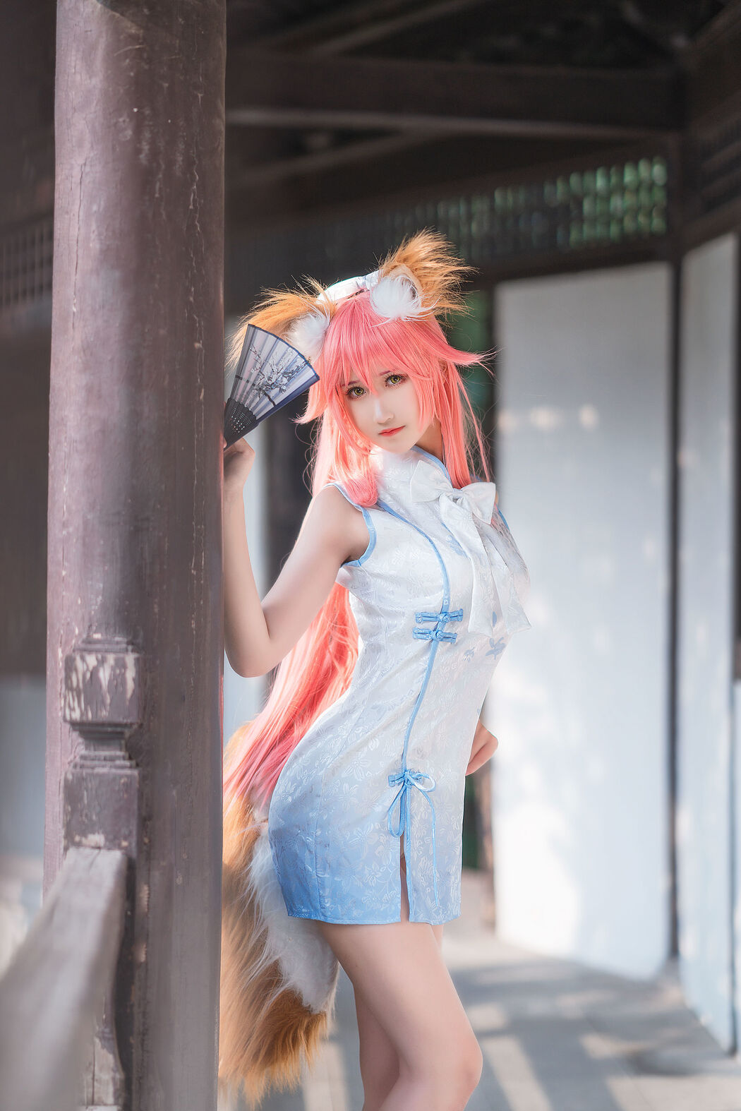 Weibo Coser Three Degrees_69 "Qipao Yuzao Front"