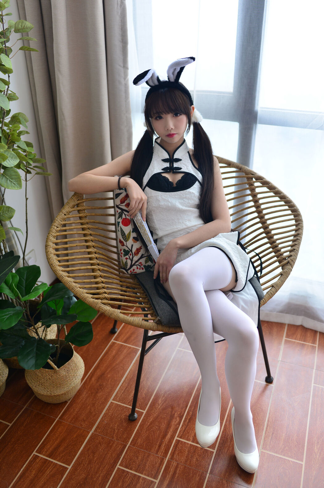 COSER Xueqi SAMA "Seven Three Cheongsam" [Welfare COSPLAY]