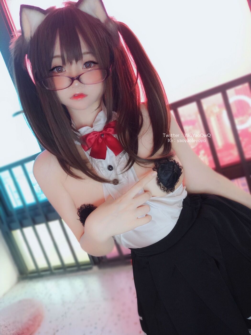 [Net Red COS] Cute Girl Coser Shakes Music Yoyo-Black Tights