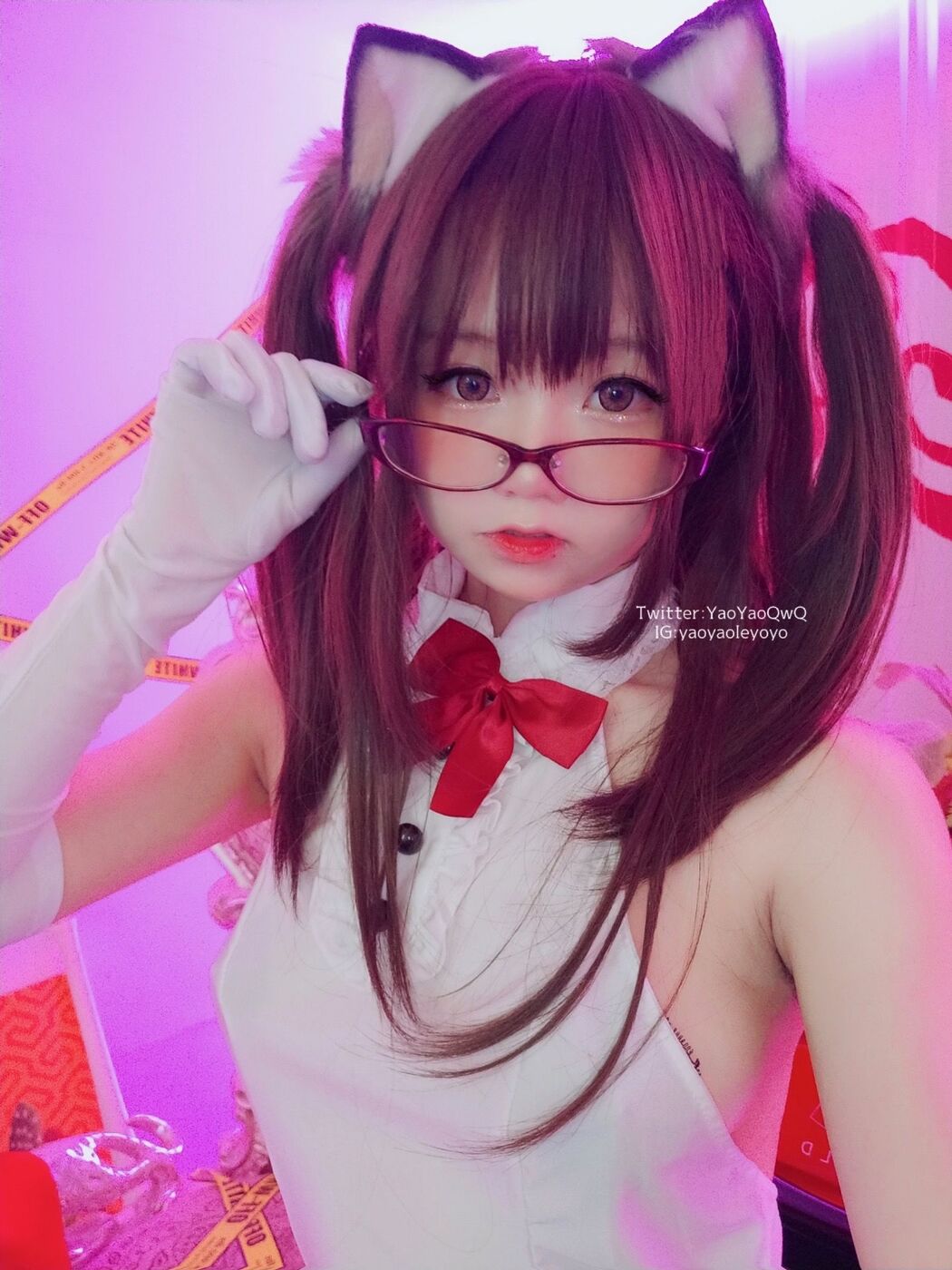 [Net Red COS] Cute Girl Coser Shakes Music Yoyo-Black Tights