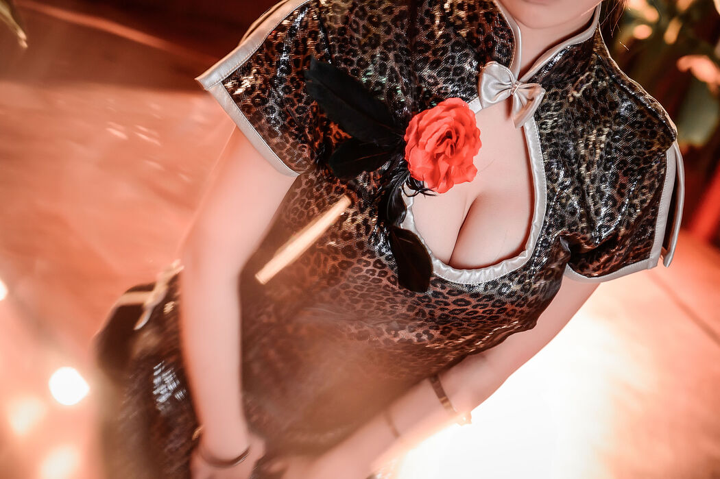 [COS Welfare] Super Popular Coser Eel Fei'er - Tifa Cheongsam