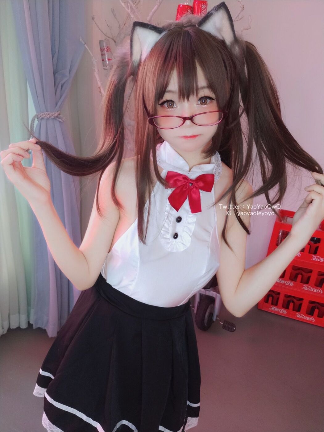 [Net Red COS] Cute Girl Coser Shakes Music Yoyo-Black Tights