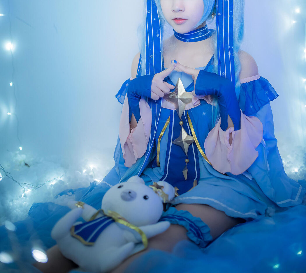 [Cosplay Photo] Popular Coser Nizo Nisa - Hatsune