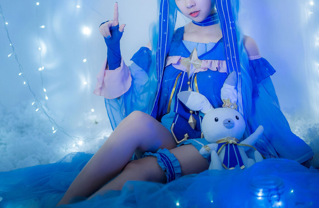 [Cosplay Photo] Popular Coser Nizo Nisa - Hatsune