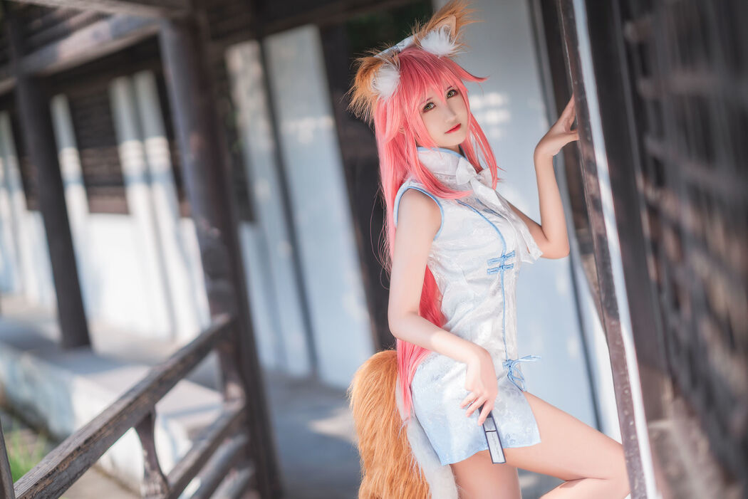 Weibo Coser Three Degrees_69 "Qipao Yuzao Front"