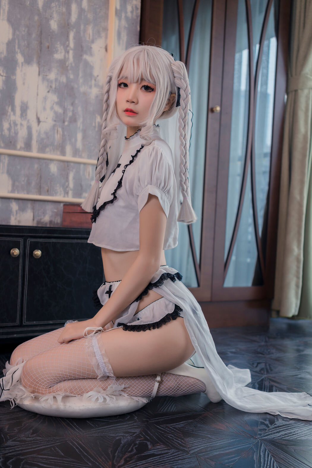 COSER Gosara Hyakuki "Black White" [COSPLAY Beauty] Cover Photo