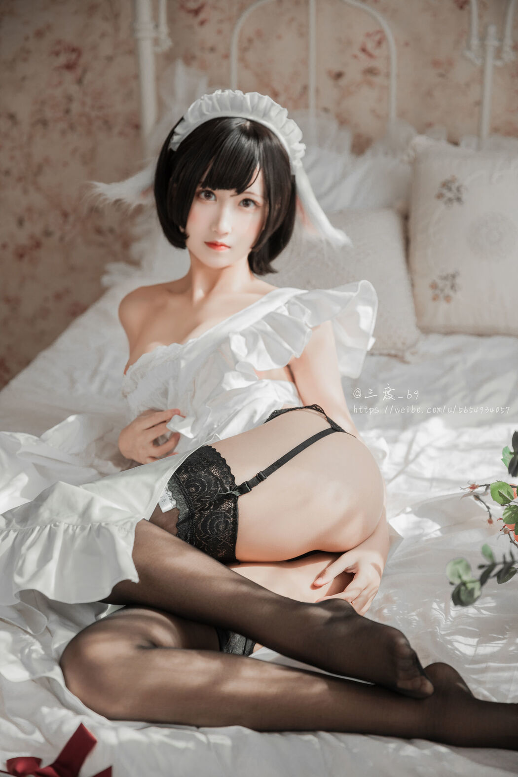 [Coser美女] 三度_69 "Bunny Ear Maid"
