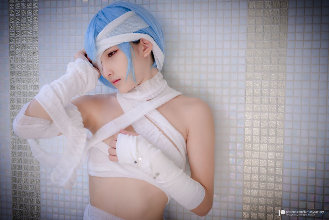 COSER Xiaoding "Witch + Bath + Black Silk" [Fantasy Factory]