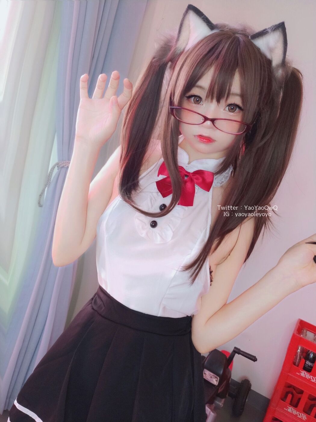 [Net Red COS] Cute Girl Coser Shakes Music Yoyo-Black Tights