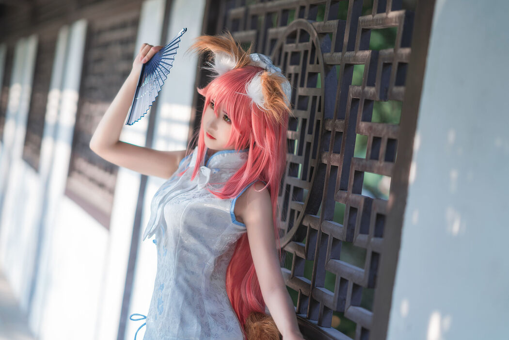 Weibo Coser Three Degrees_69 "Qipao Yuzao Front"