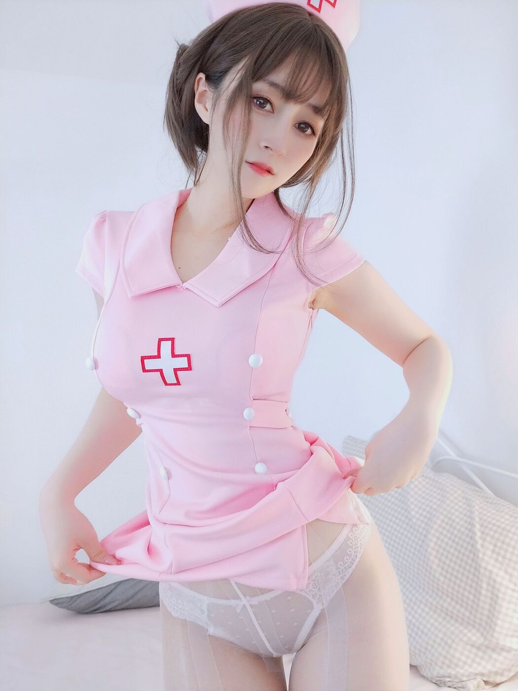 [Net Red COS] Miss Coser Baiyin - Private Nurse at Night