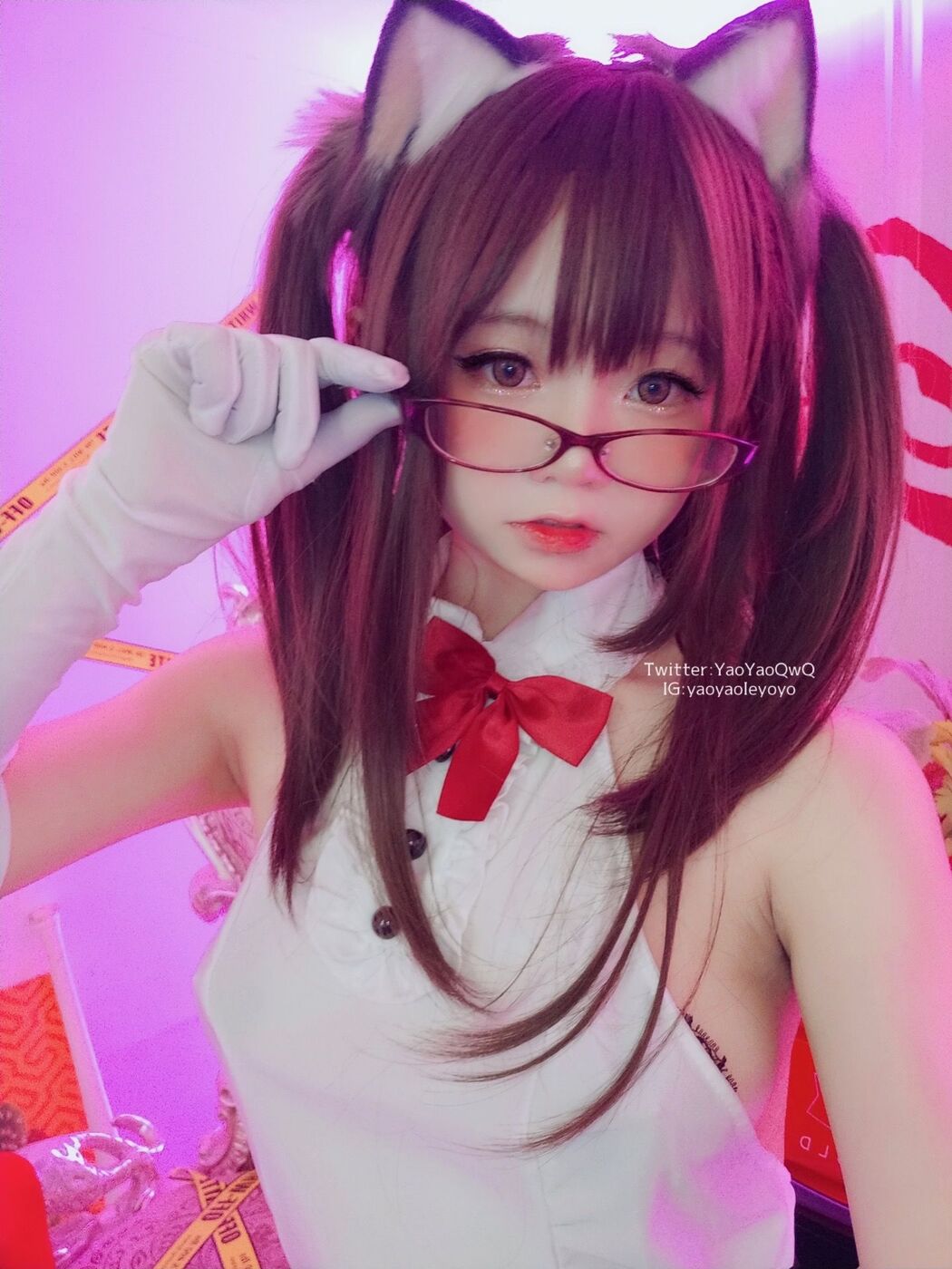 [Net Red COS] Cute Girl Coser Shakes Music Yoyo-Black Tights