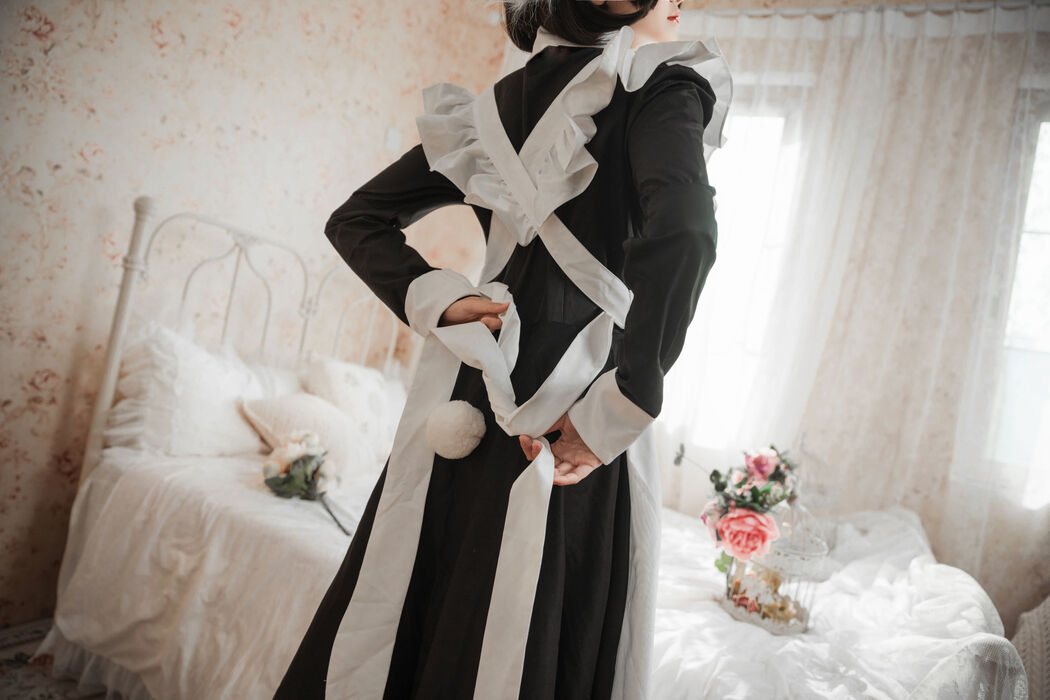 [Coser美女] 三度_69 "Bunny Ear Maid"