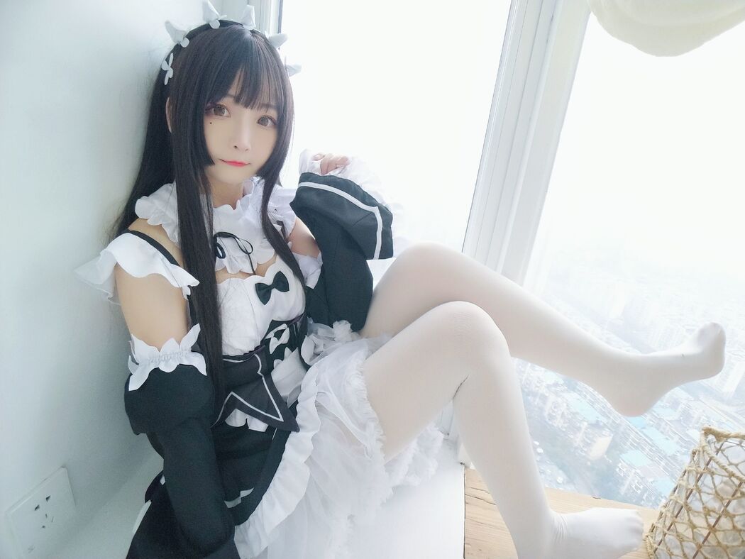 [网红Coser] Furukawa kagura "Black and White Maid"