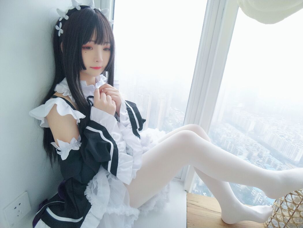 [网红Coser] Furukawa kagura "Black and White Maid"