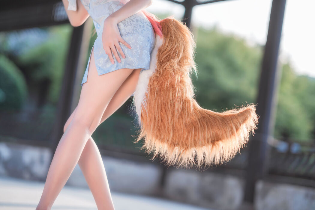 Weibo Coser Three Degrees_69 "Qipao Yuzao Front"