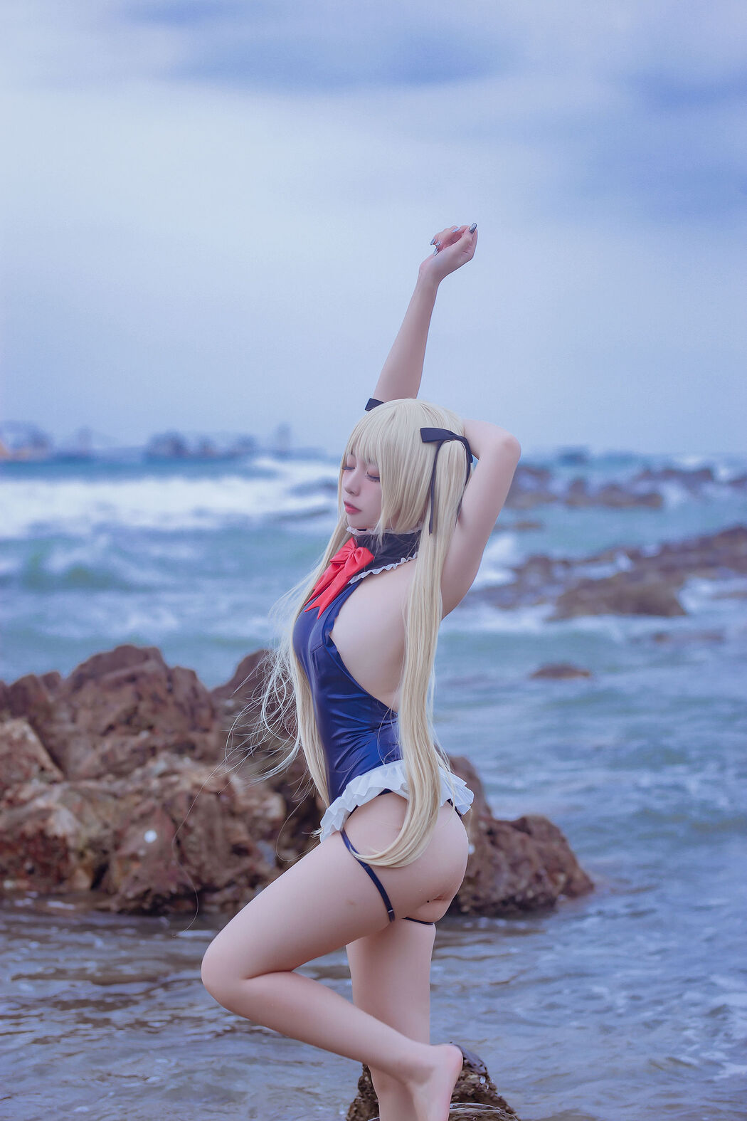 [Net Red COS] Popular Coser Nizuo Nisa-Blue Marie Rose Swimsuit