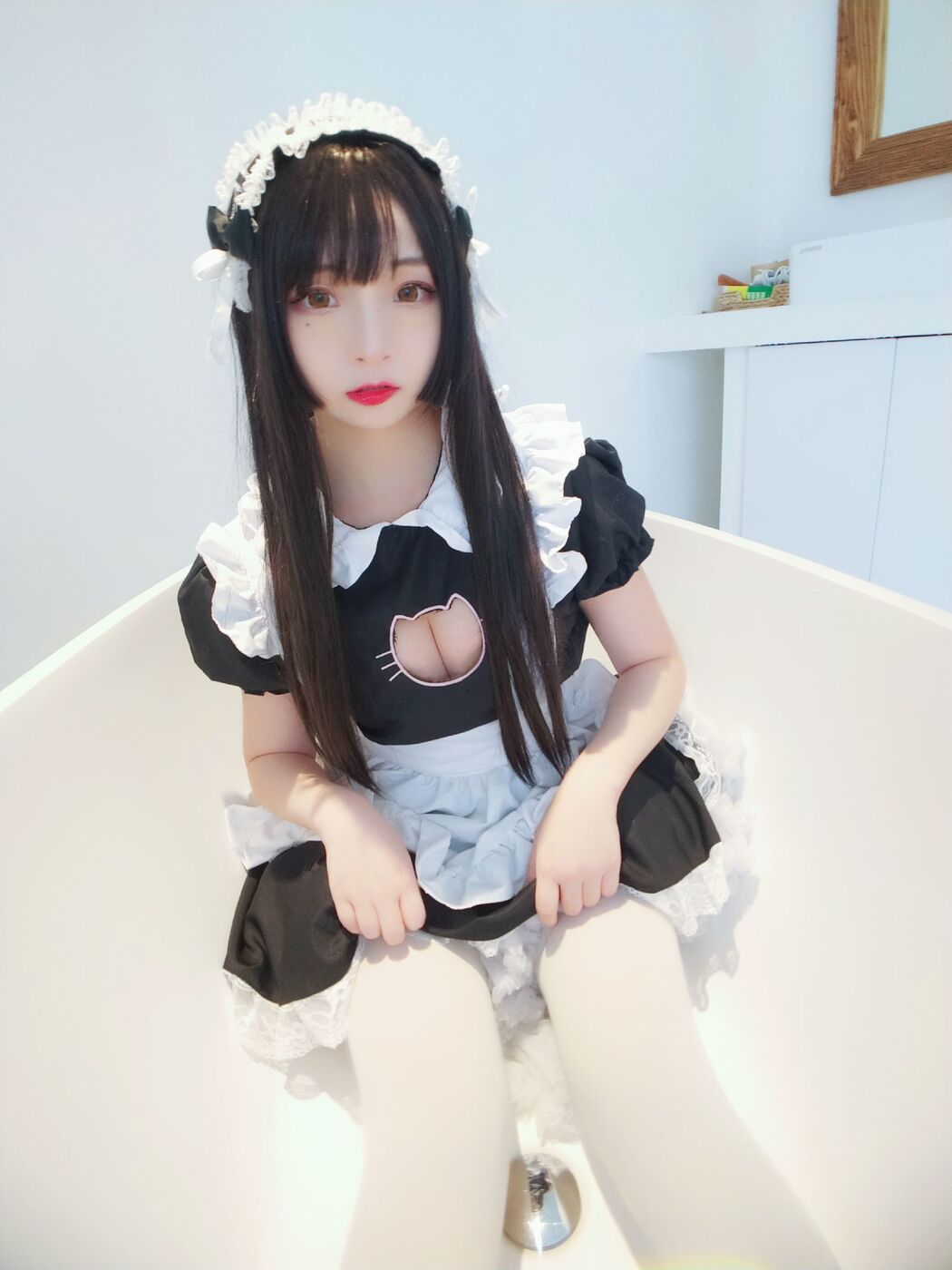 [网红Coser] Furukawa kagura "Black and White Maid"