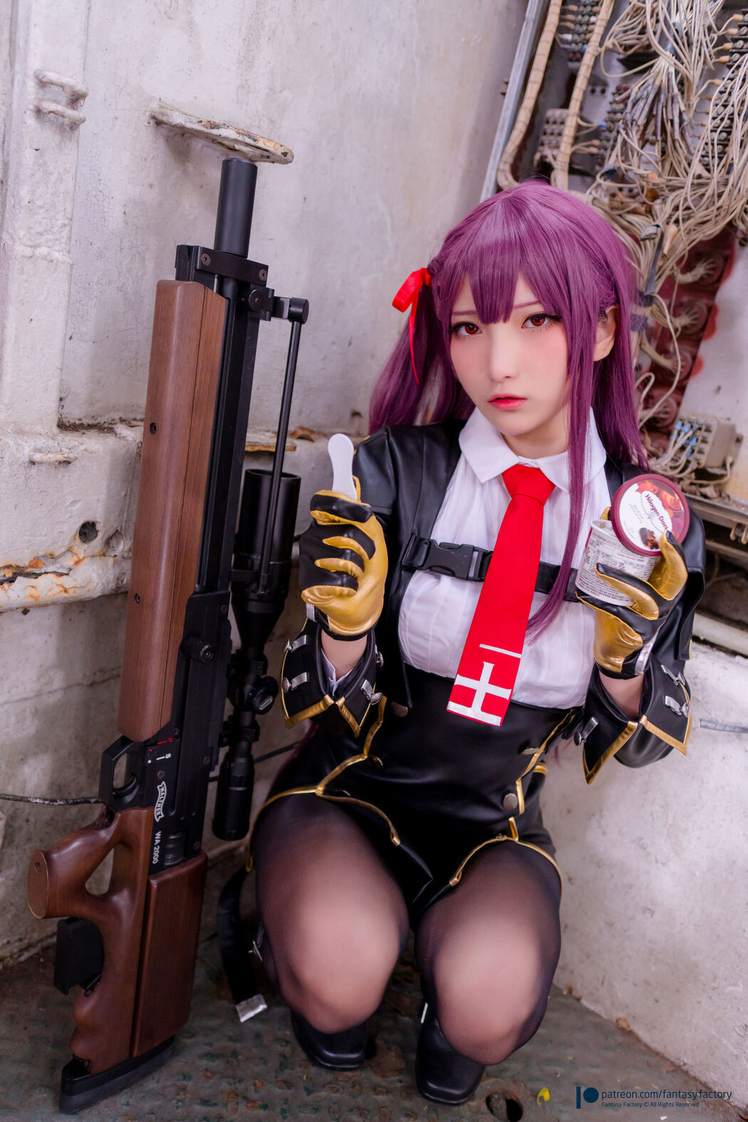 COSER Xiaoding "Black Silk + Vinyl + Female Killer" [Fantasy Factory]