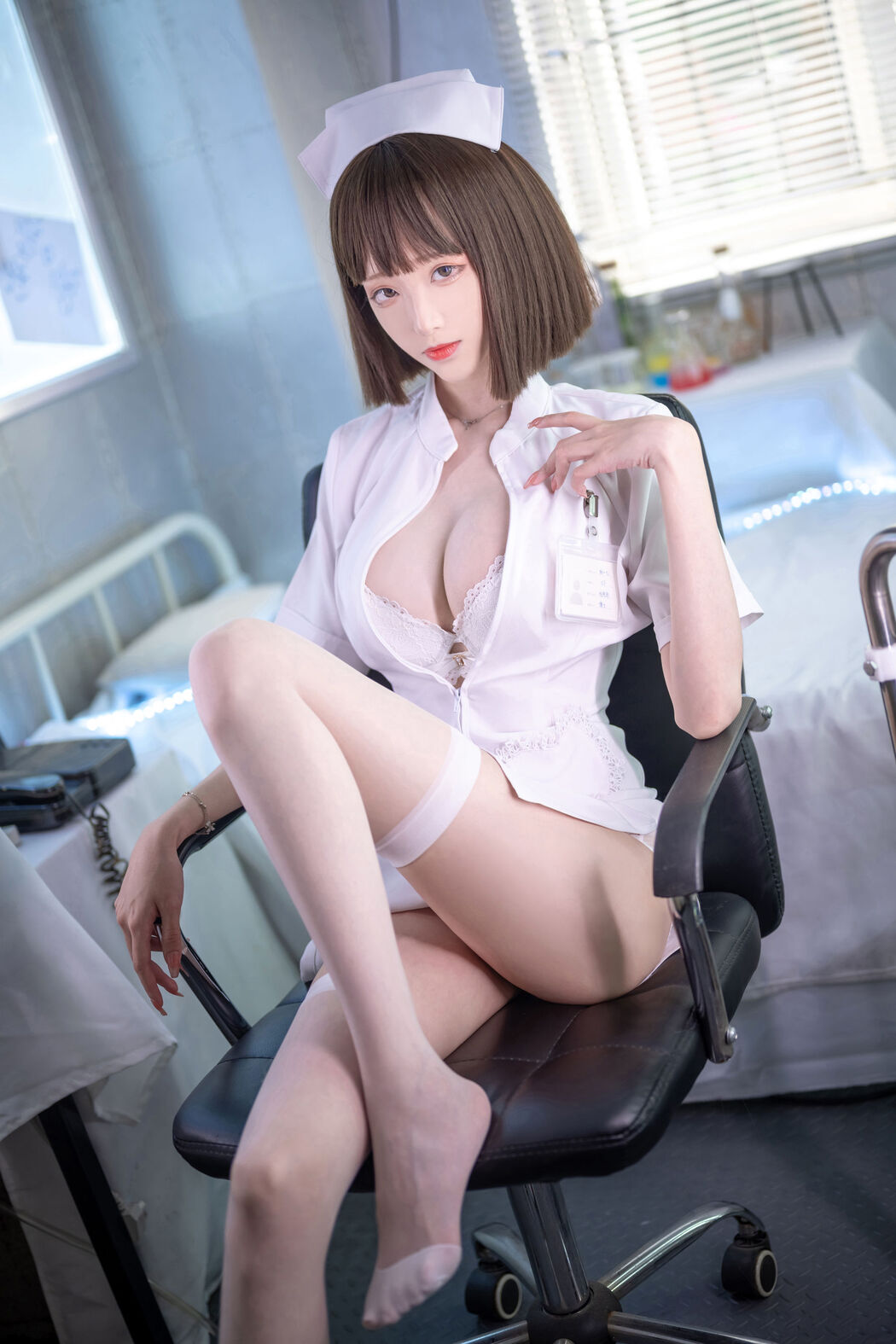 [Net Red COS] Long Legs Coser Qingqingzi Js - Professional Love