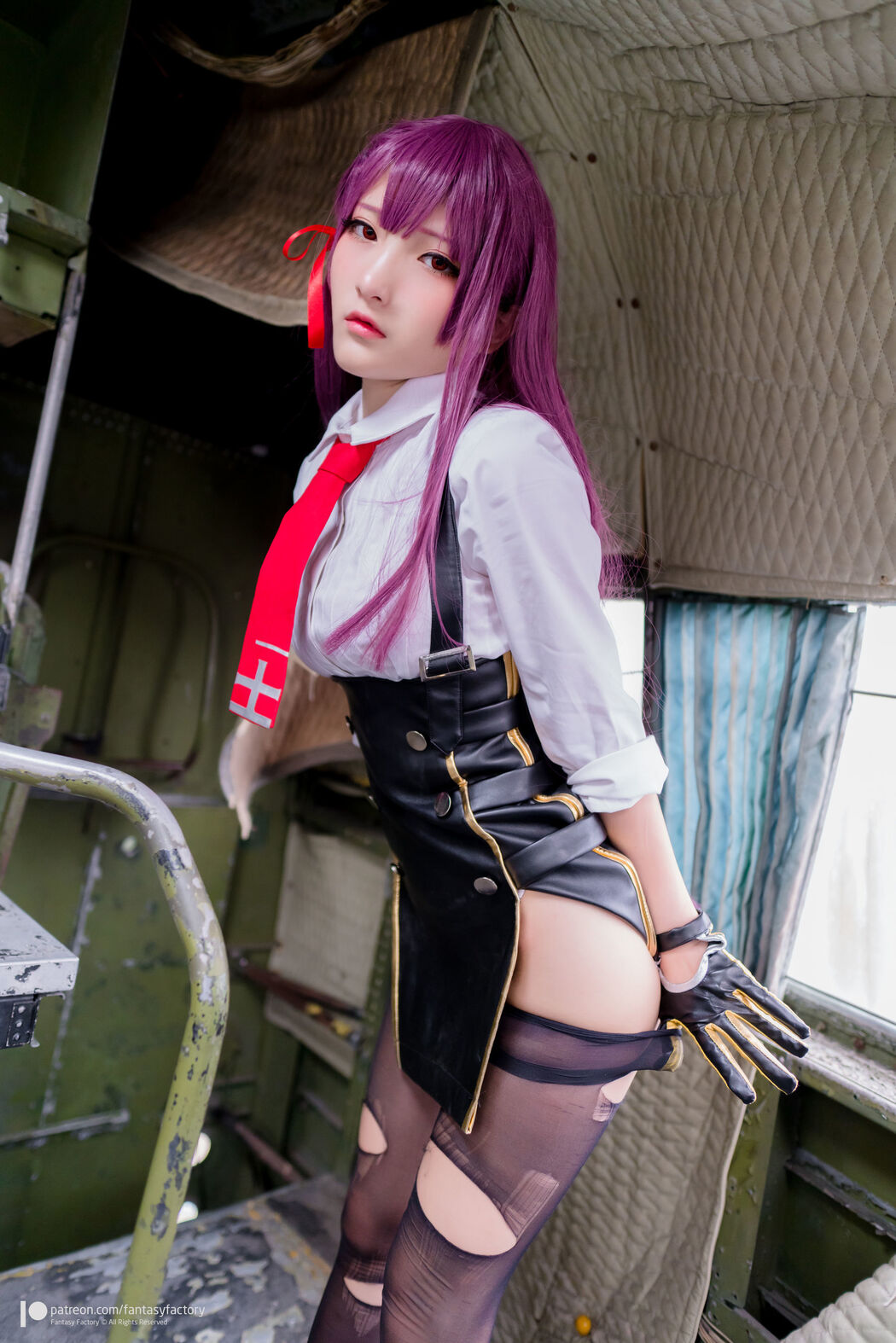 COSER Xiaoding "Black Silk + Vinyl + Female Killer" [Fantasy Factory]