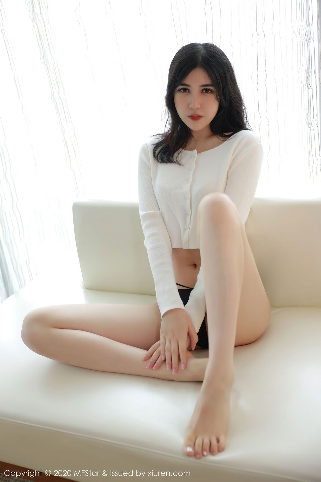[Internet celebrity COSER photo] Uy Uy - Dva